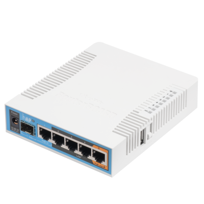 RB962UiGS-5HacT2HnT - 1