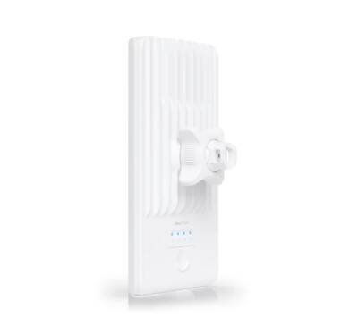 UBNT WAWE-AP-MICRO-EU 60GHZ+5GHZ - 2
